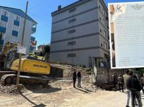 Kocaeli'de temel kazısı paniği! 5 katlı bina mühürlendi, 14 kişi tahliye edildi