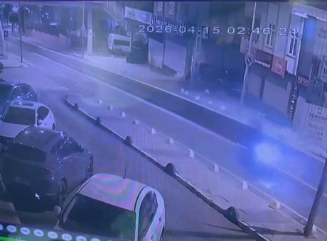 Küçükçekmece’de iş yerine kurşunlama! İkinci saldırı için geldiklerinde suçüstü yakalandılar