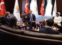 AK Parti ve CHP'den 3 bayram sonra ilk ziyaret