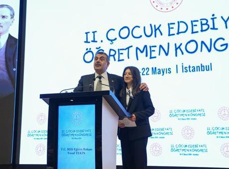 Bakan Tekin: Çocuklarımızın dijital bağımlılıktan uzak olacağı bir iklimi oluşturmak istiyoruz