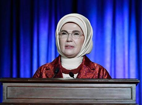 Emine Erdoğan'dan İstanbul'un fethinin 573