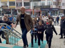 Güzellik salonunda şok dolandırıcılık! Müşterileri oyalayıp mobil bankacılıktan kredi çektiler