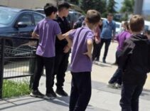 İndirimli aldılar, hastanelik oldular! 28 öğrenci zehirlendi