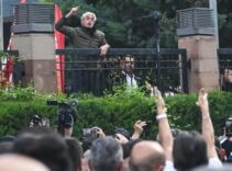 İstinafın CHP kurultay davası kararının ardından parti genel merkezinde gerginlik yaşanıyor