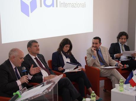 Roma’da 'Ankara NATO Zirvesi Ekseninde İttifakın Güney Kanadı' paneli düzenlendi