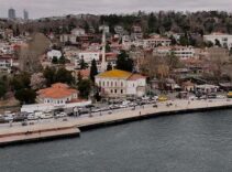 Sarıyer'de korkutan anlar! Denize atlayıp fenalaşan kadın son anda kurtarıldı