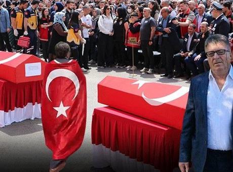 Şehit cenazesinde yürek yakan ölüm! Türk bayrağını üstüne sarıp konuştu, dakikalar sonra yere yığıldı