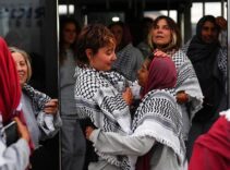 Sumud Filosu aktivistleri İstanbul'a getirildi: 'İsrail'e insanlığımızı gösterdik'
