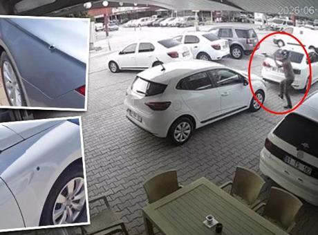 Adana'da oto galericiler sitesine kurşun yağmuru! Çok sayıda araç zarar gördü
