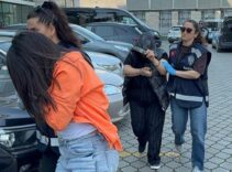 Adliyede duruşma sonrası ortalık karıştı! Polise mukavemet eden 3 kadın tutuklandı