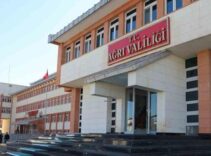 Ağrı Valiliğinden hayatını kaybeden öğretmenle ilgili açıklama