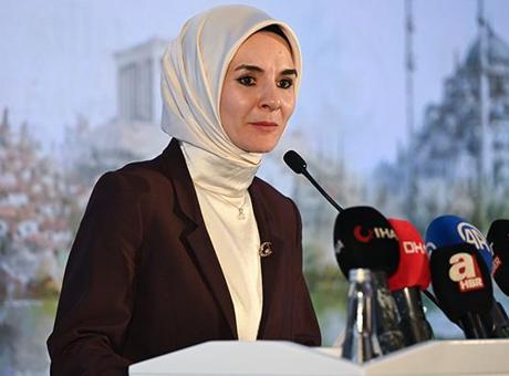 Bakan Göktaş: İslam ülkelerinden genç kadınları, ortak bir ses etrafında buluşturmaya gayret edeceğiz