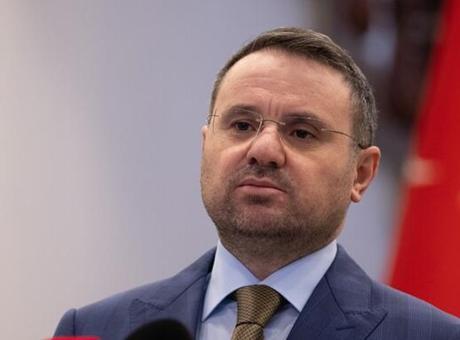 Bakan Gürlek'ten 12