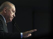 Cumhurbaşkanı Erdoğan: Gençlerimizi ikbal kavgalarına meze yaptırmayacağız