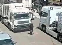 Feci kaza güvenlik kamerasında! TIR'ın çarptığı yaya öldü