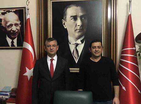 İstanbul merkezli 'rüşvet' soruşturmasında Özgür Özel’in eski makam şoförüne gözaltı