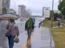 İstanbul'da sabah saatlerinde sağanak etkili oldu