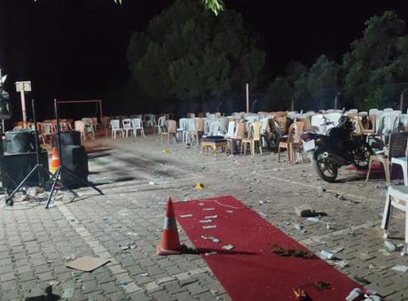 İzmir'de kına gecesi bir anda kana bulandı! 14 yaşındaki Ayaz hayatını kaybetti