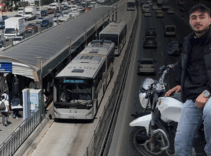 Metrobüste dehşet! 'Yan baktın' tartışması can aldı: Baba ve oğlu, 22 yaşındaki gencin peşine düştü
