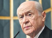 MHP lideri Devlet Bahçeli’den çağrı: Özgür Özel, ateşe körükle gitmemeli