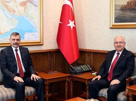 Milli Savunma Bakanı Güler ve İçişleri Bakanı Çiftçi bir araya geldi