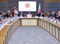 Uzman er ve erbaşlar ile ilgili düzenlemeleri içeren teklif, komisyonda kabul edildi