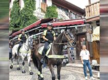 Atlı polisler NATO görevinde