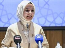 Bakan Göktaş, 'Evlenecek Gençlerin Desteklenmesi Projesi Evlilik Öncesi Eğitim Programı'nda konuştu