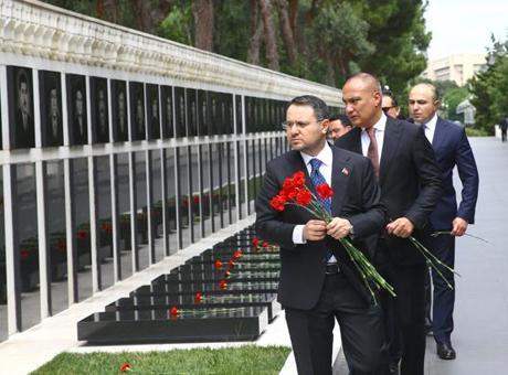 Bakan Gürlek'ten yurt dışına kaçan suçlular için yeni açıklama