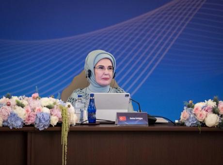 Emine Erdoğan'ın NATO marjında buluşturduğu lider eşleri 'Çocuklar, Teknoloji ve Güvenlik' konusunu ele aldı