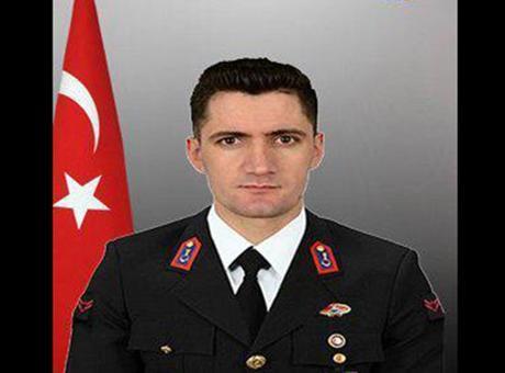 Halı saha maçında kalp krizi geçiren uzman çavuş yaşamını yitirdi