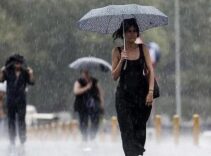 İstanbul için uyarı var! Sıcağa yağmur molası