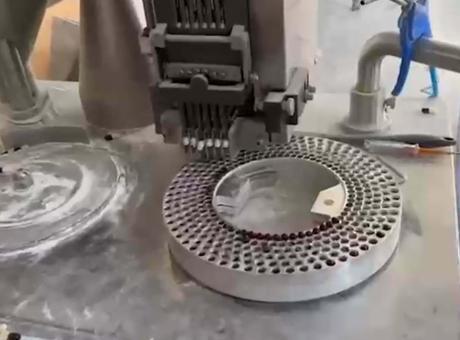 İzmir'de gizli uyuşturucu imalathanesine baskın! Binlerce sentetik hap ele geçirildi