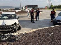 Kütahya'da otomobiller çarpıştı: 2 kişi yaralandı