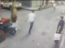 Şişli'de yankesicilik yaparken suçüstü yakalandılar! 14 yaşındaki şüphelinin 470 suç kaydı çıktı