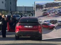 Yola fırlayan 9 yaşındaki çocuğa otomobil çarptı! Feci kaza kamerada